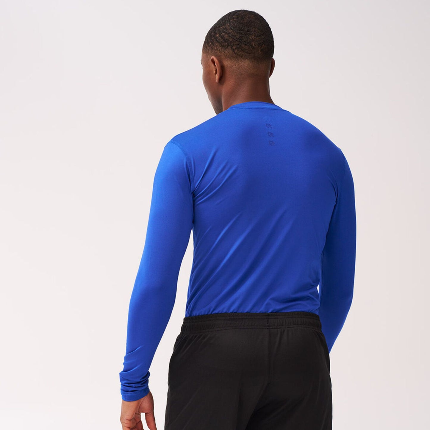 Robey blauw Baselayer Shirt (thermoshirt), achterkant, biedt optimale bewegingsvrijheid en warmte voor sporters in koude omstandigheden