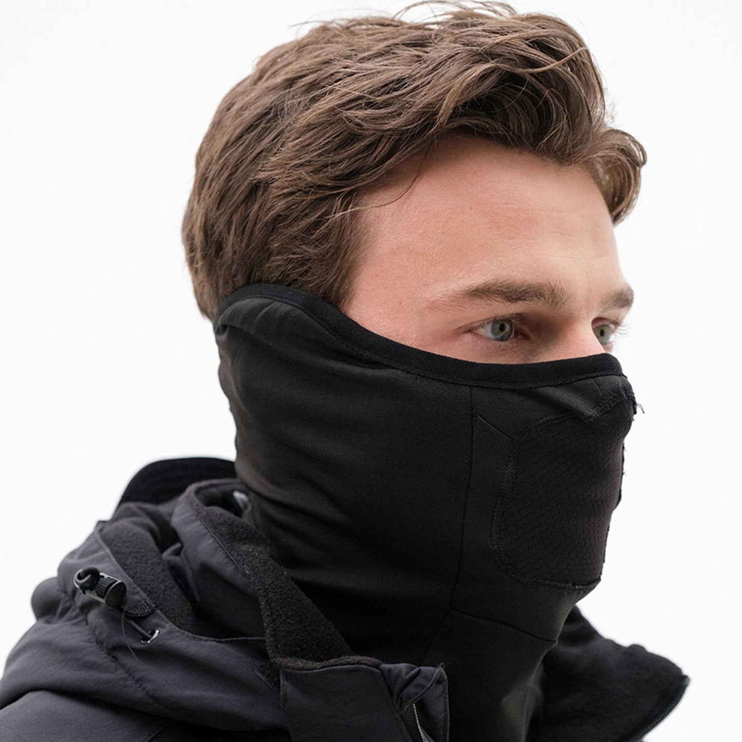 Robey snood voor voetballers (vooraanzicht), perfect als nekwarmer om je gezicht te beschermen tegen de kou op het voetbalveld.